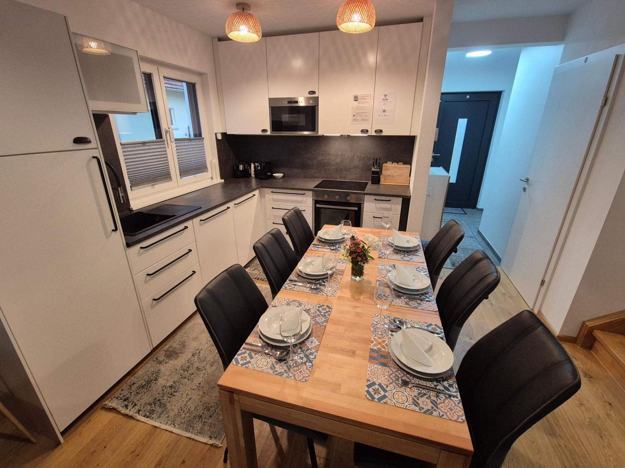 Unicorn Apartment Nüziders Esterno foto